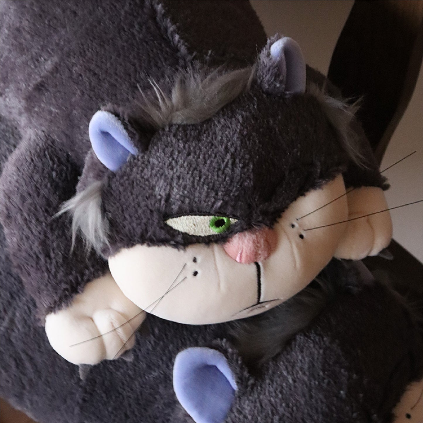もちはぐ 抱きまくら ルシファー M